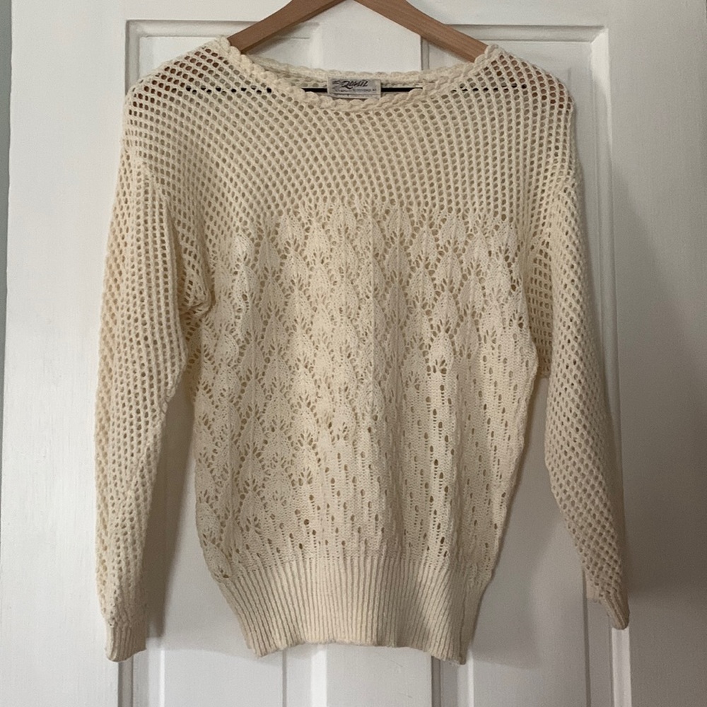Vintage sweater top